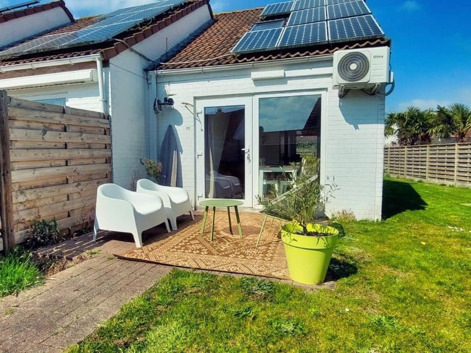 Salty - Vakantiehuisje Op De Grens Van Bredene-De Haan Exterior foto